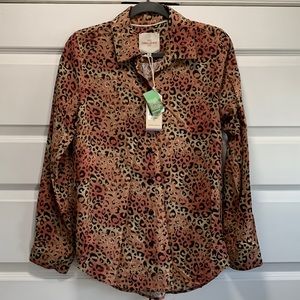 NWT - Casa Cabana long sleeve animal print shirt